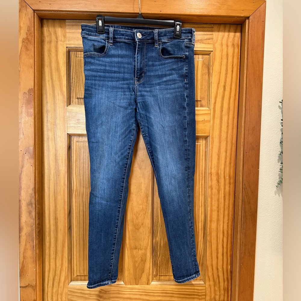 American Eagle Hi-Rise Jegging
